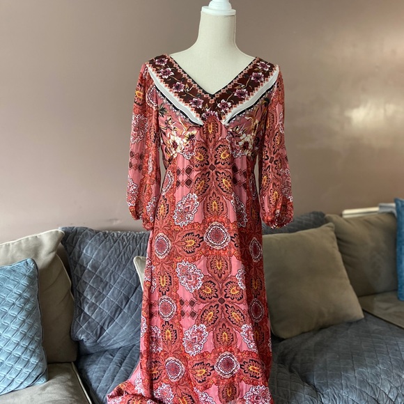 BNWT, Cheztu brand, flowy maxi dress, size 6 - Picture 2 of 10